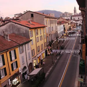 Le Dame Della Cortesella Bed and breakfast